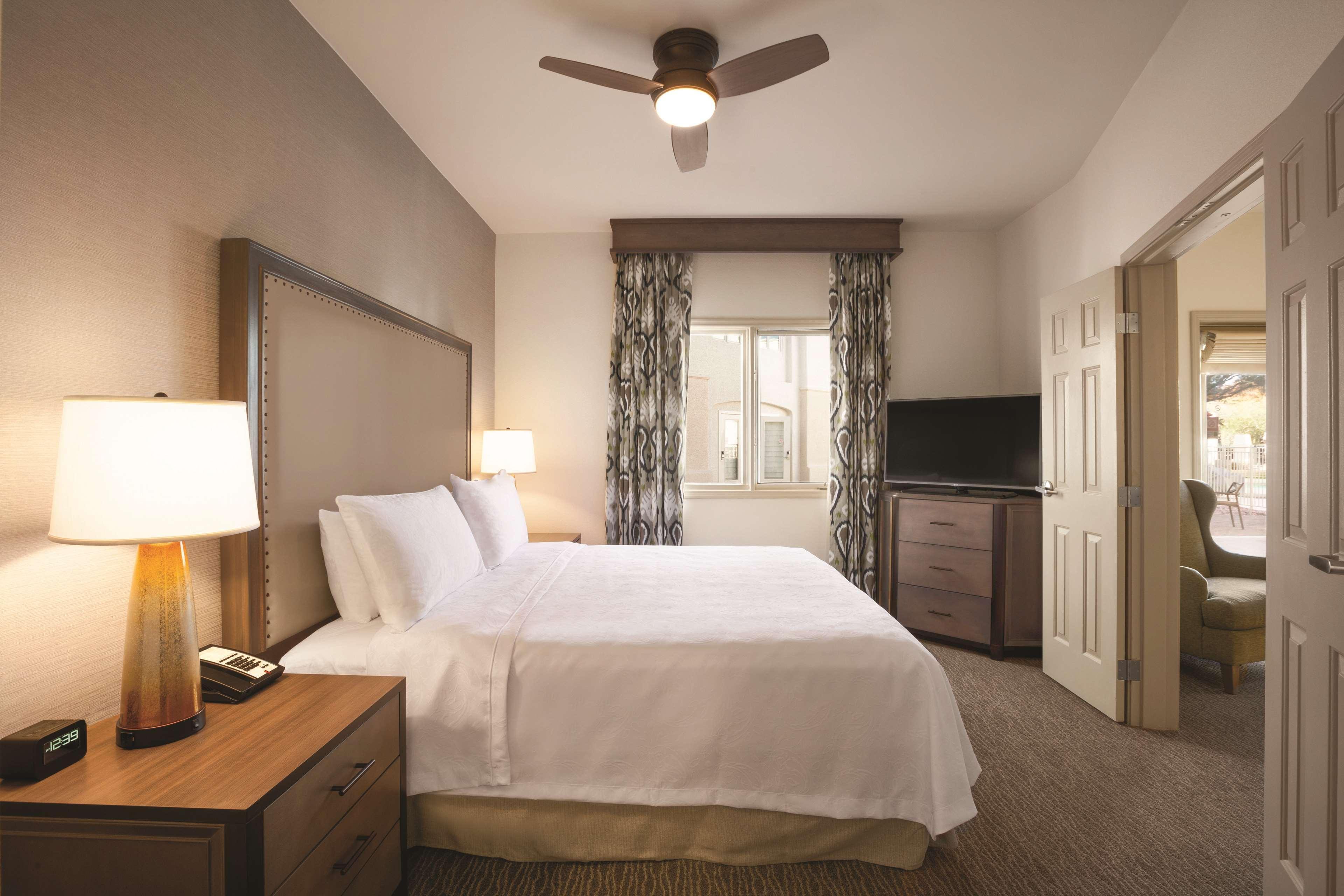 Homewood Suites Tucson St. Philip'S Plaza University Экстерьер фото