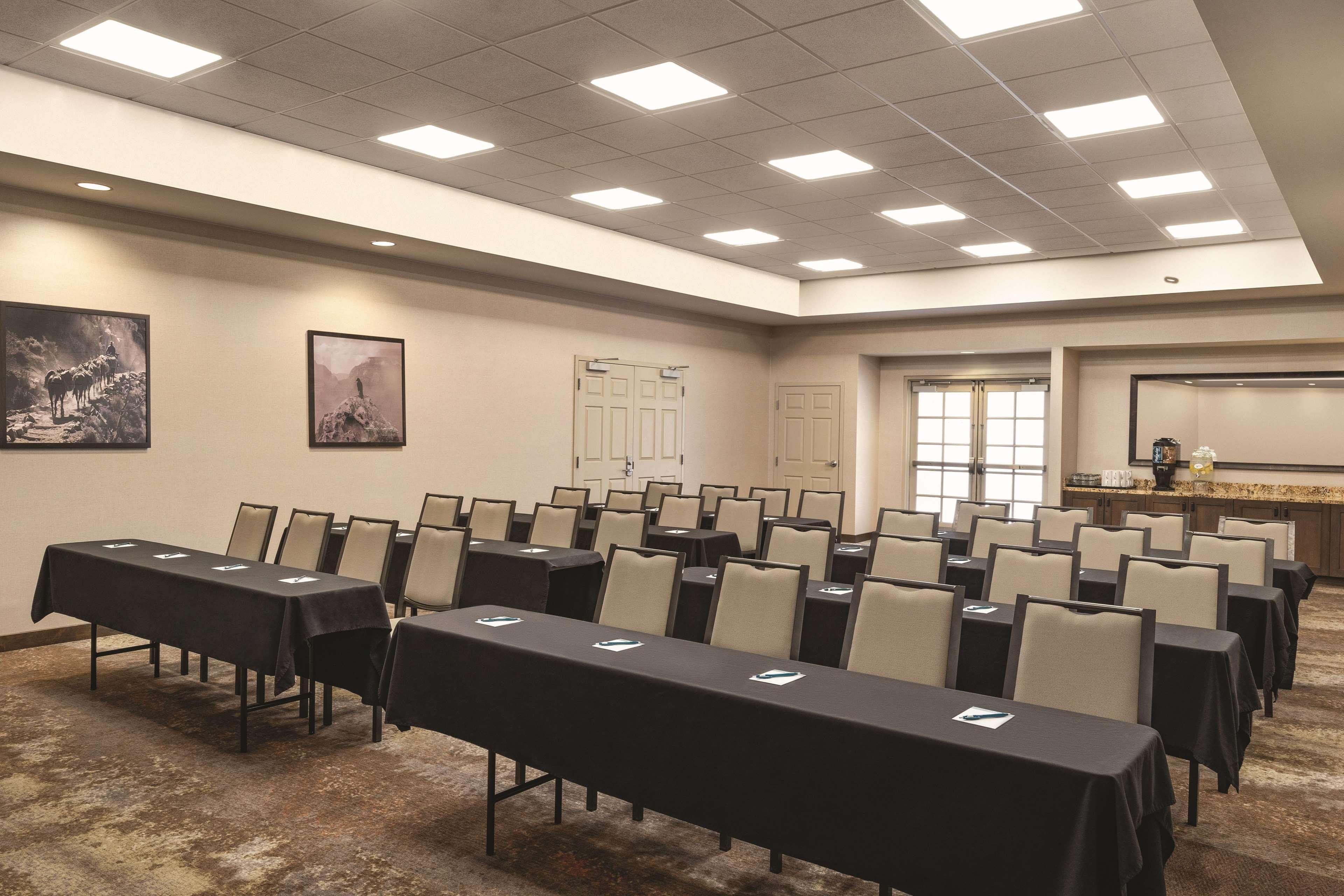 Homewood Suites Tucson St. Philip'S Plaza University Экстерьер фото