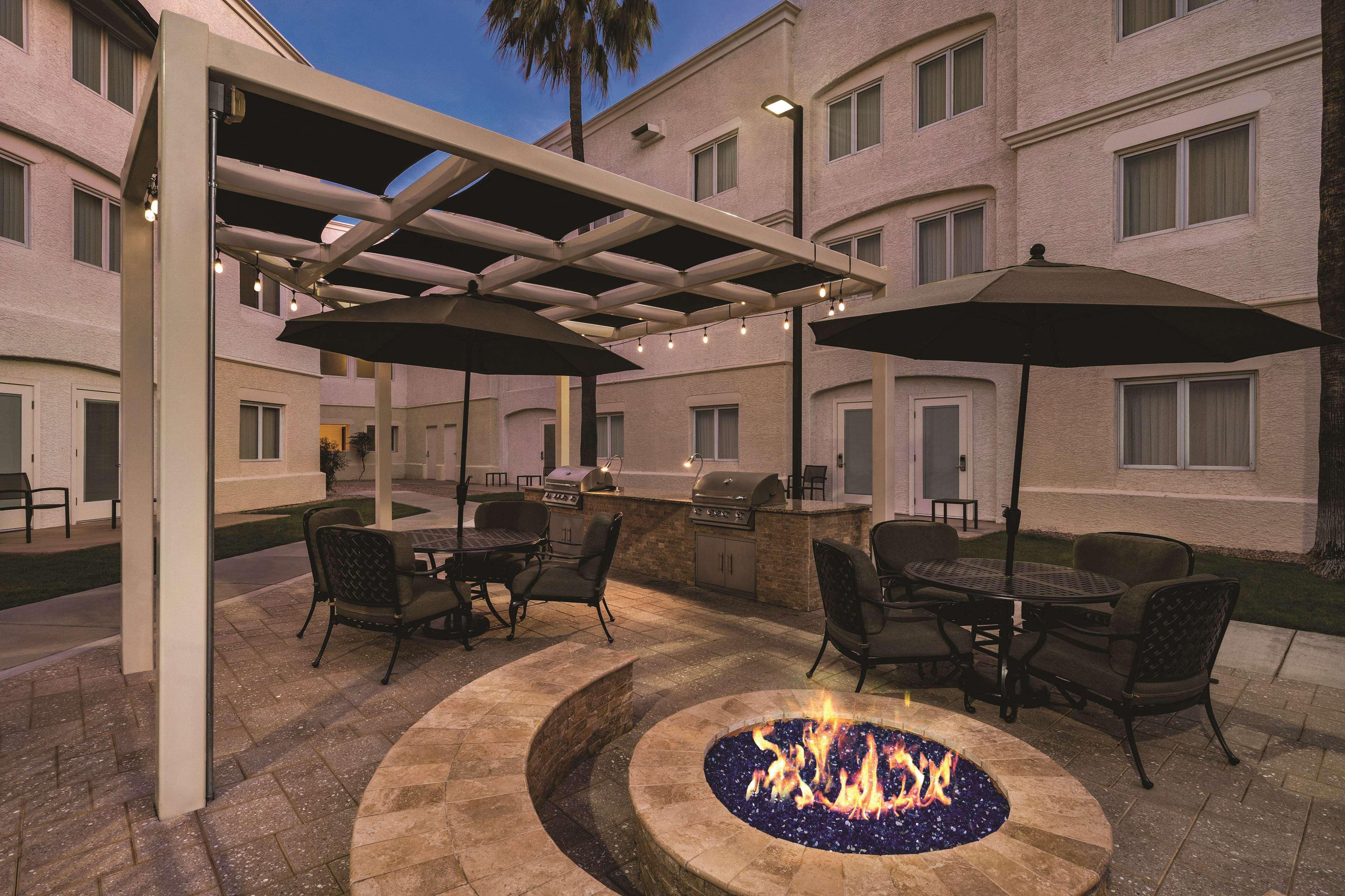 Homewood Suites Tucson St. Philip'S Plaza University Экстерьер фото