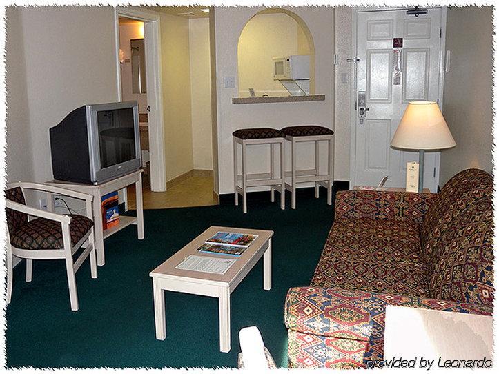 Homewood Suites Tucson St. Philip'S Plaza University Экстерьер фото